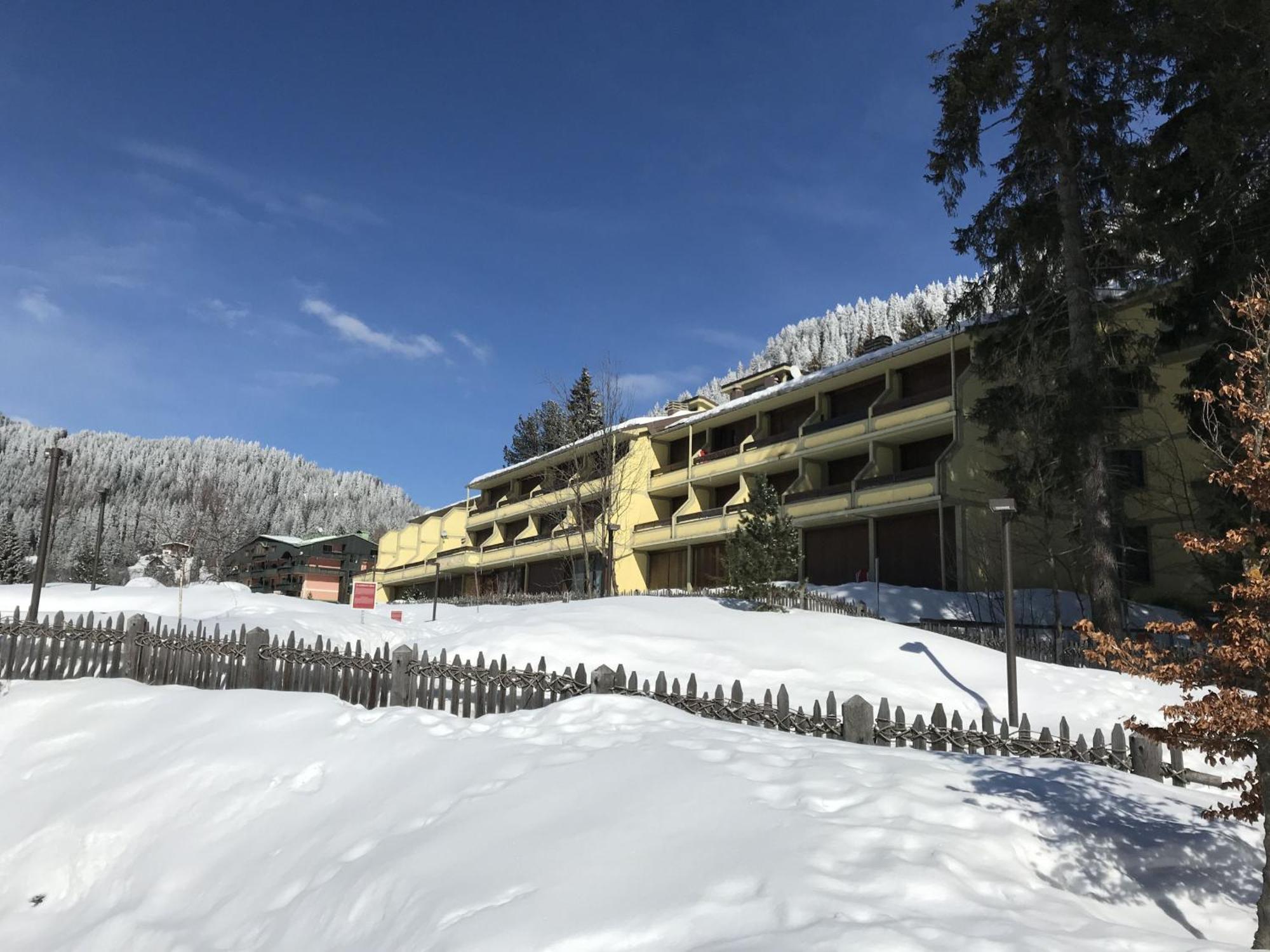 Residenza Silvana Madonna Buitenkant foto